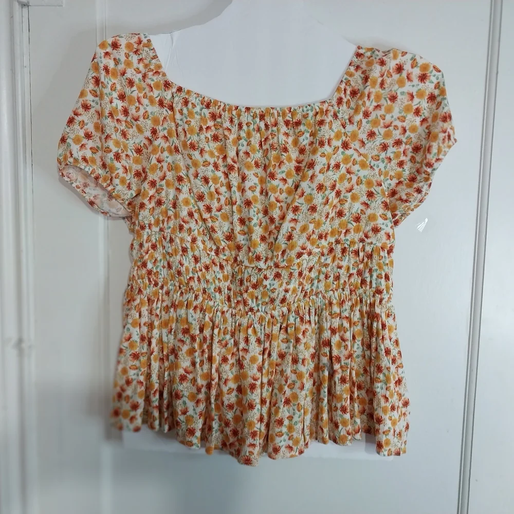 TORRID SIZE O Plus Smocked Peplum Floral Blouse - Yellow Floral Vietnam